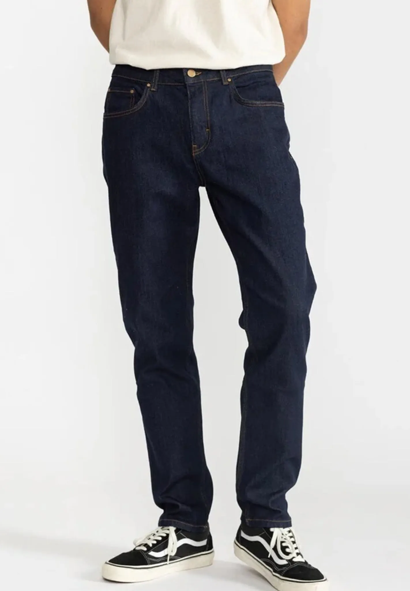 5201 Loose Fit Jeans