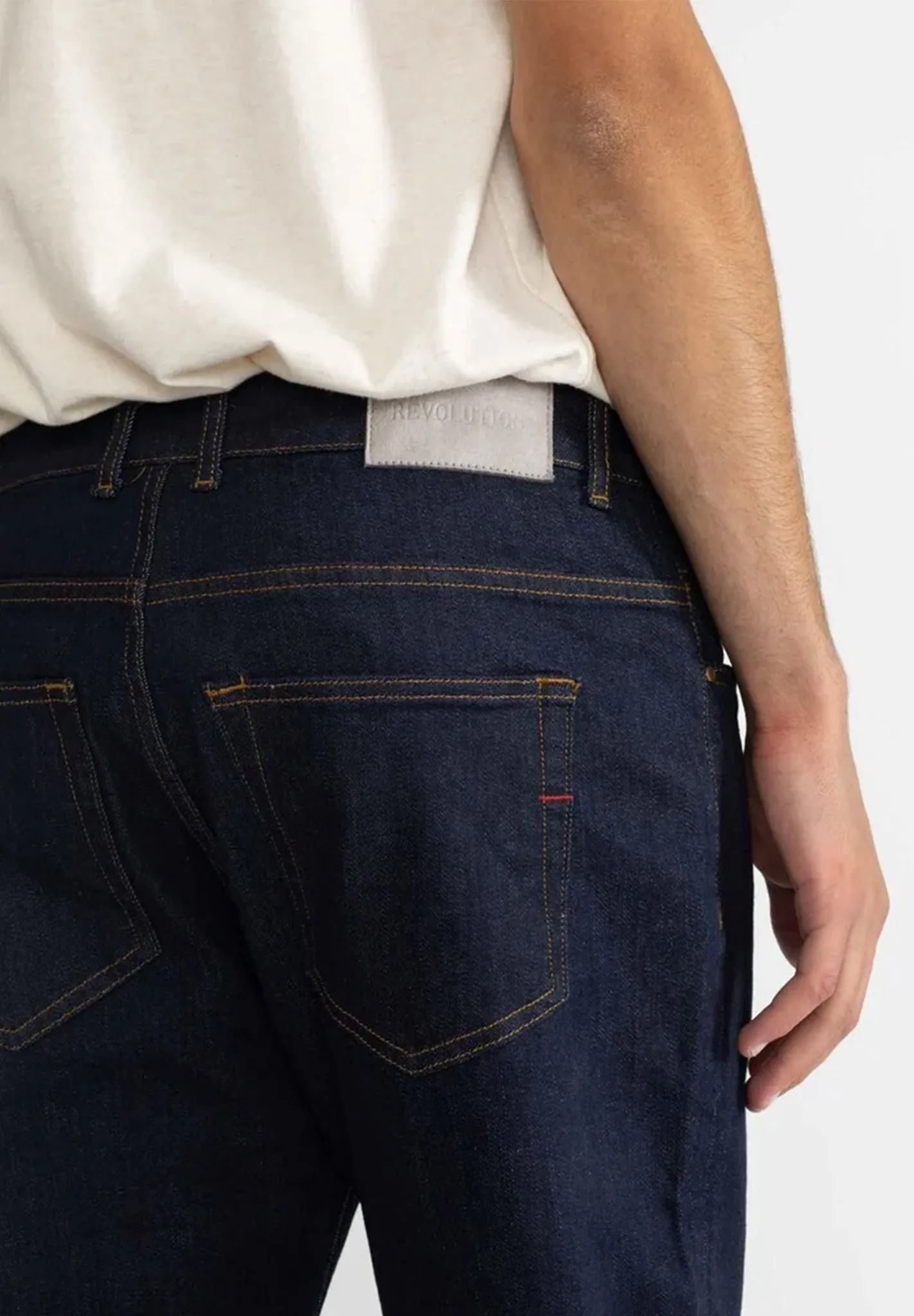 5201 Loose Fit Jeans