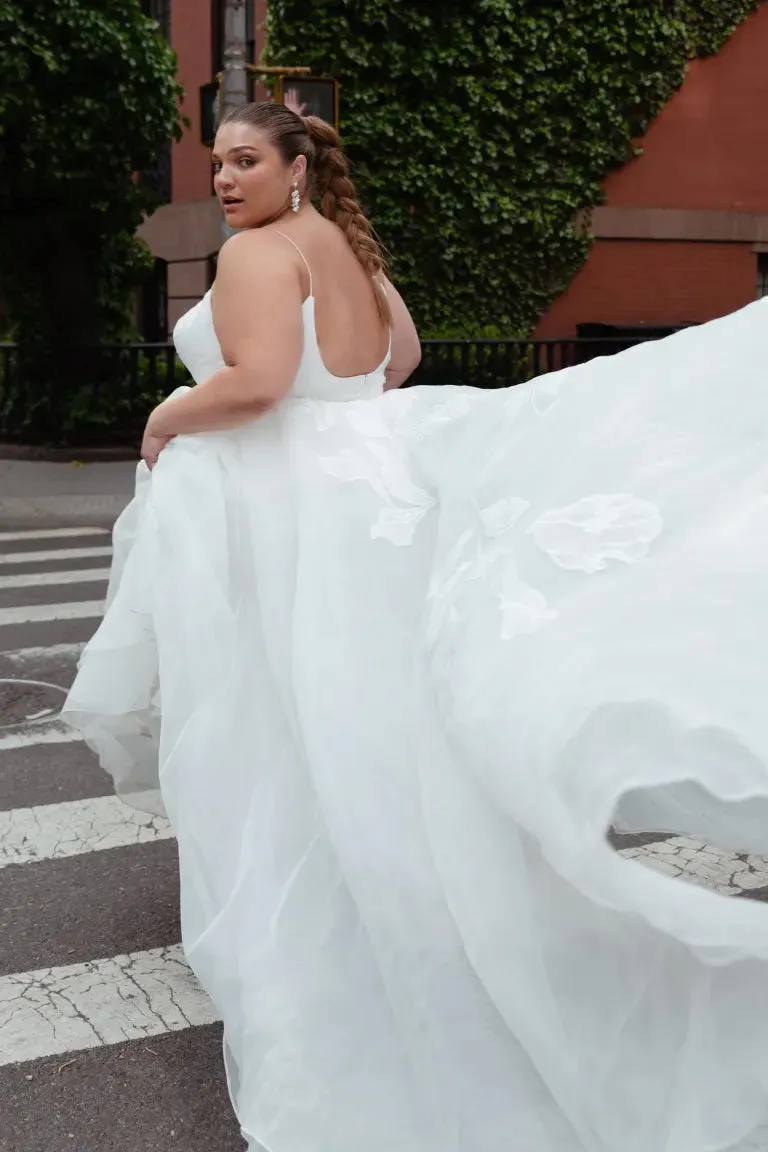 Abernathy - Jenny Yoo Wedding Dress
