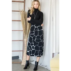 Amara - Giraffe Print Midi Skirt