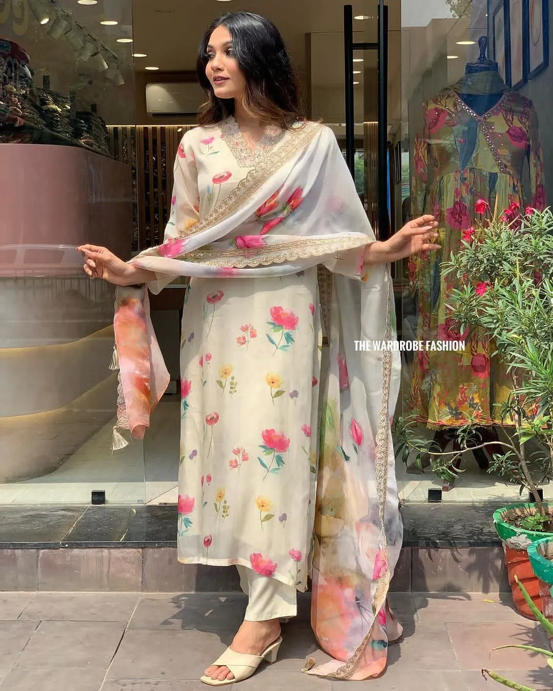 Beautiful Designer Pure Organza Silk Salwar Suit