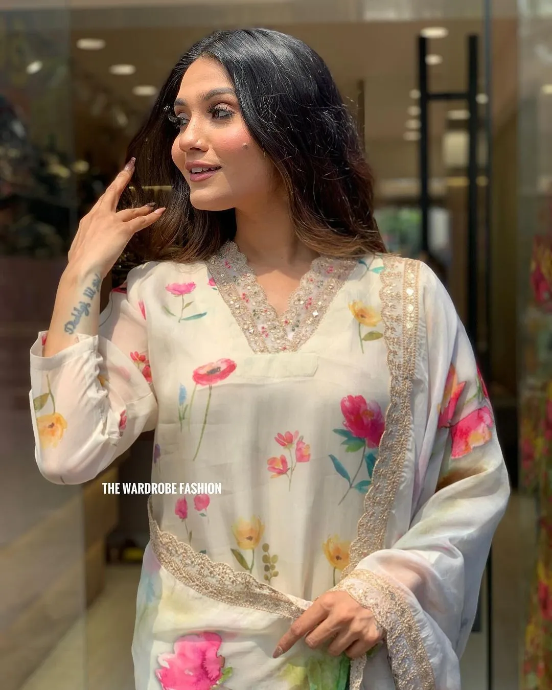 Beautiful Designer Pure Organza Silk Salwar Suit