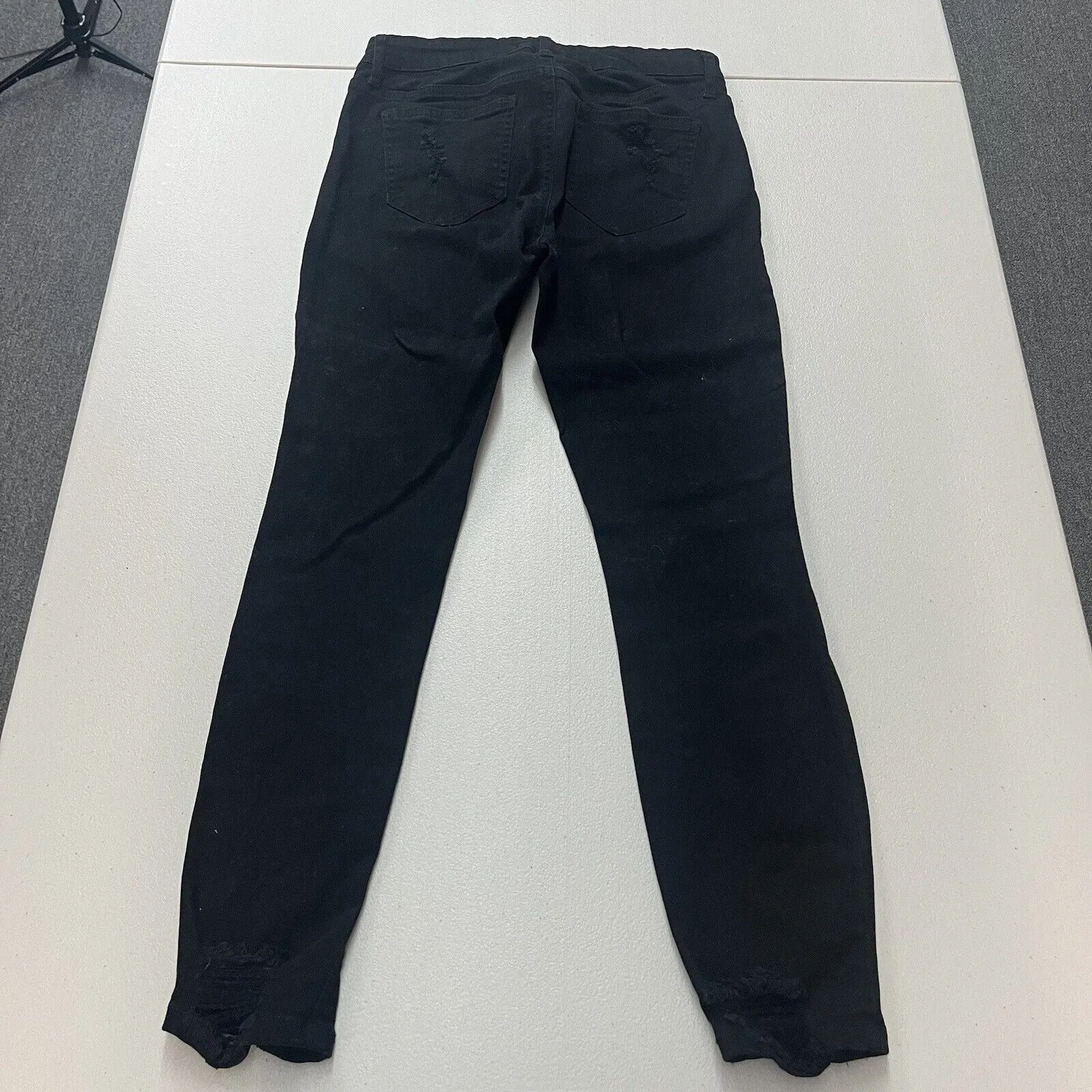 Cello Jeans Black Mid-Rise Distressed Skinny Jeans Size 5
