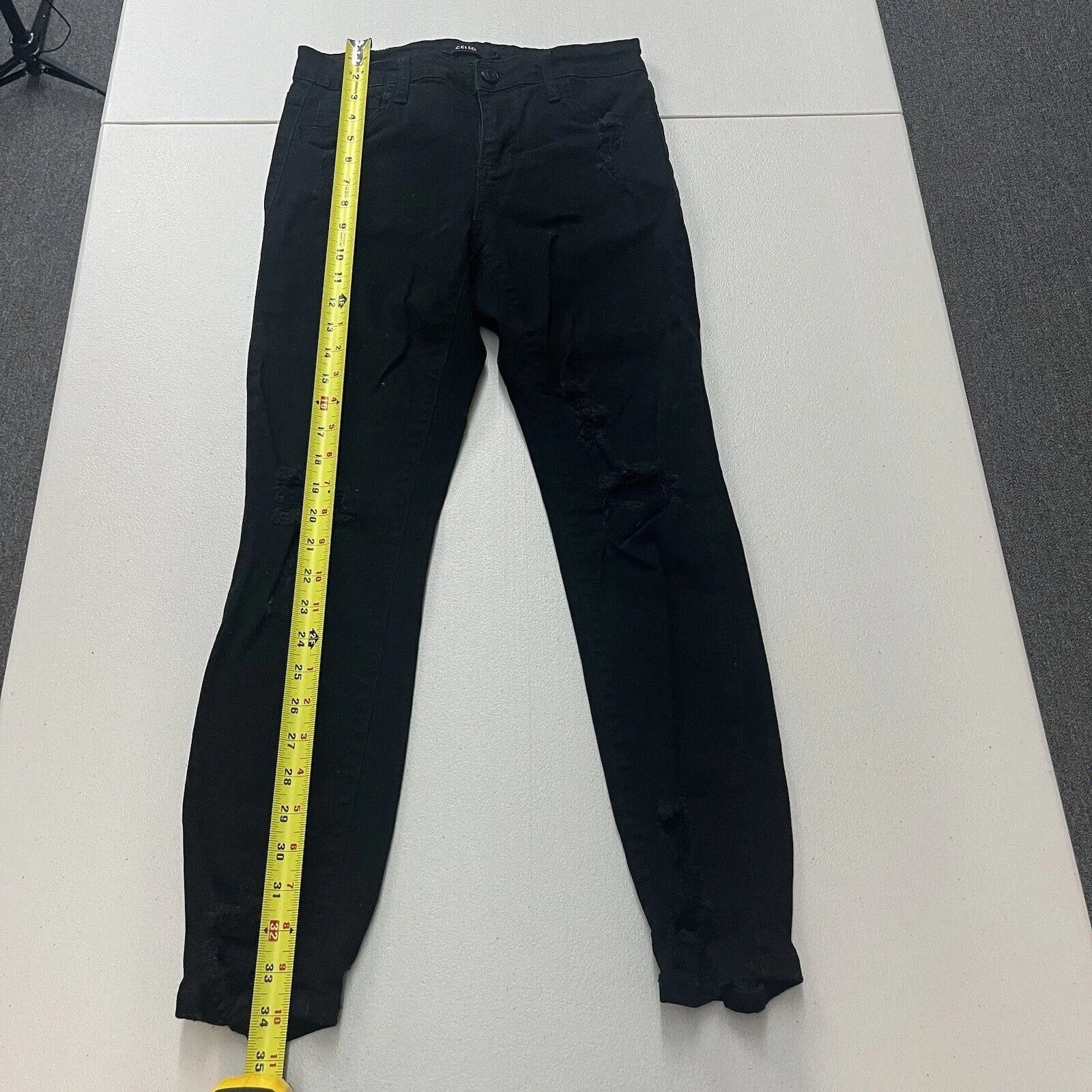 Cello Jeans Black Mid-Rise Distressed Skinny Jeans Size 5