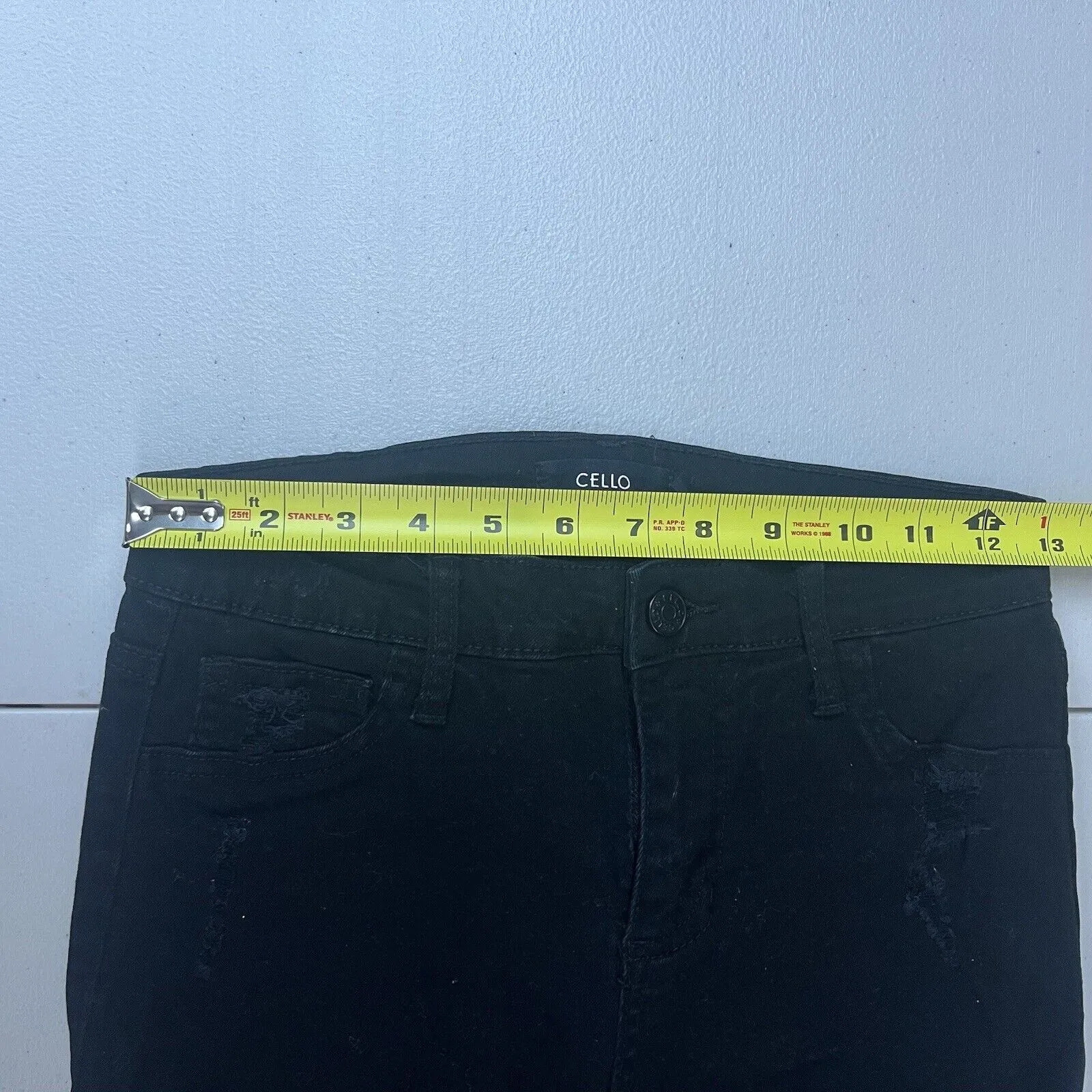 Cello Jeans Black Mid-Rise Distressed Skinny Jeans Size 5