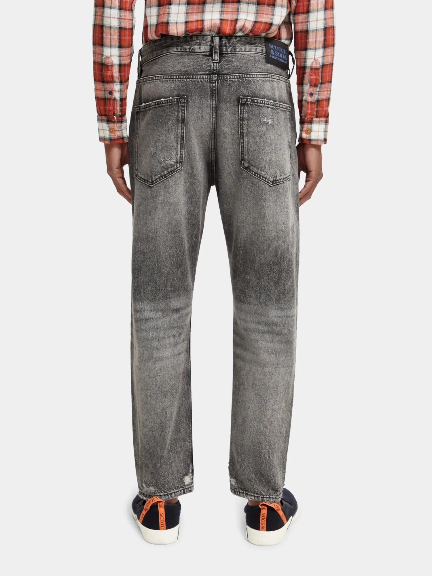 Dean loose tapered-fit jeans