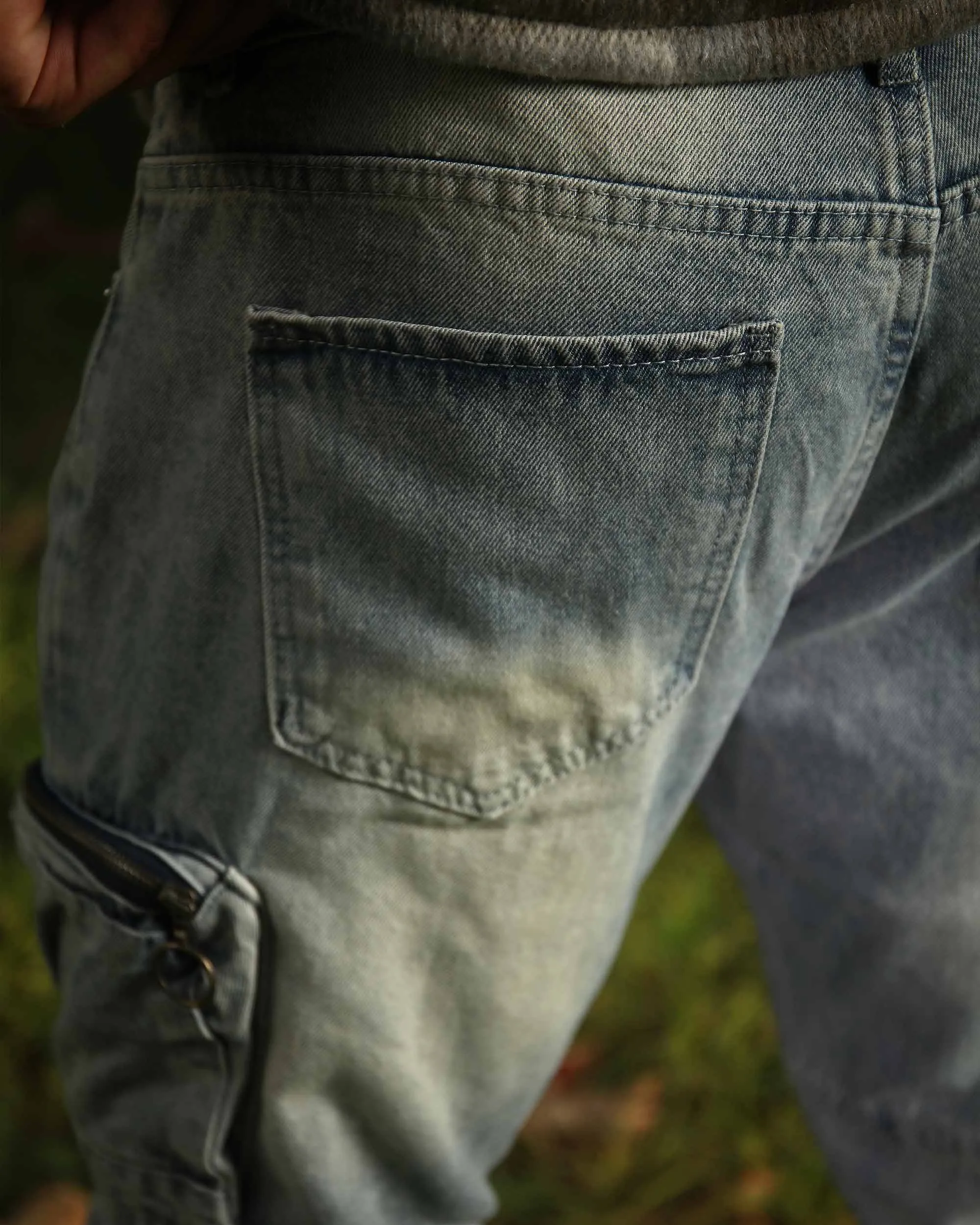 Distressed Cargo Straight Jeans with Versatile Pockets-Mexico Local Delivery