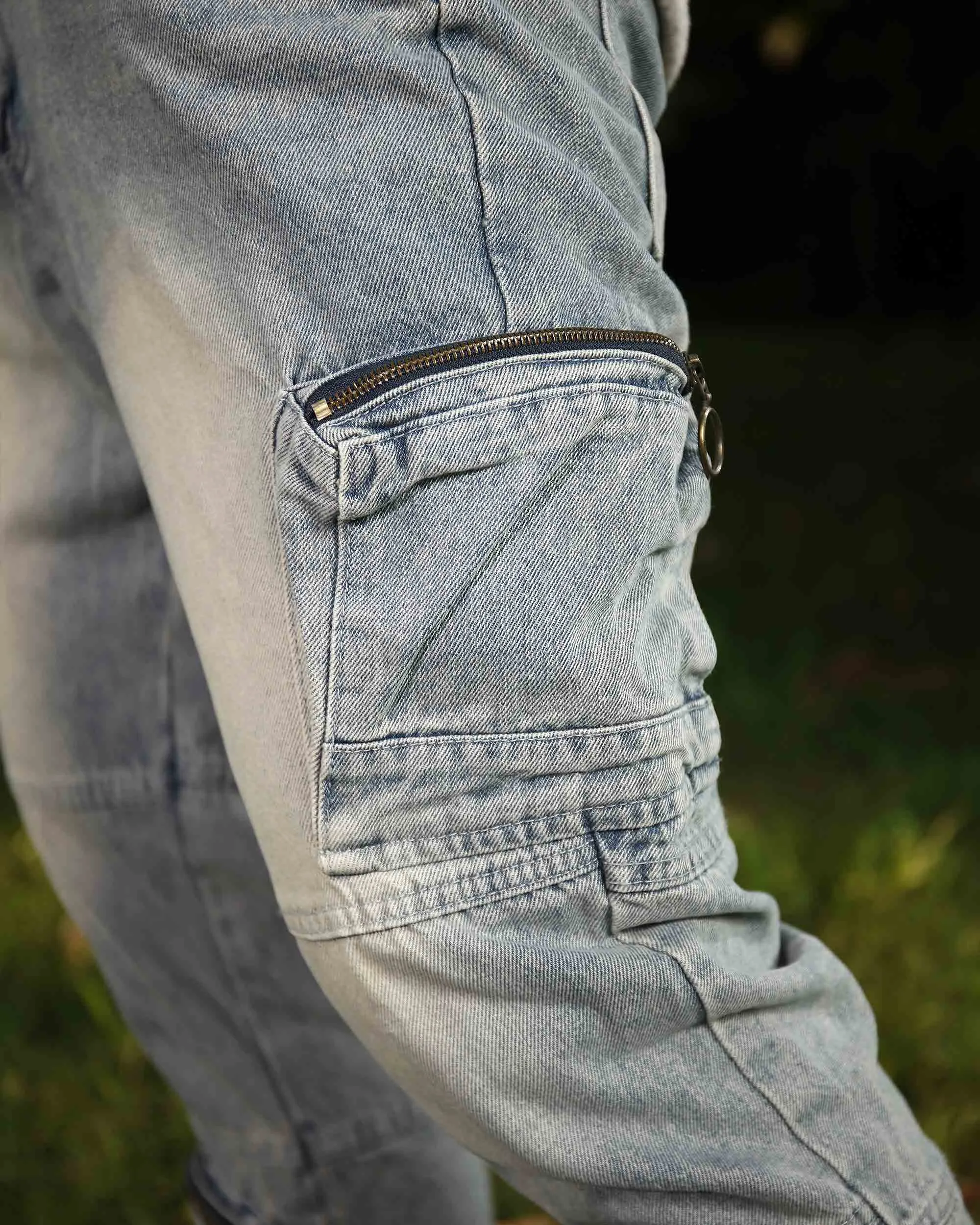 Distressed Cargo Straight Jeans with Versatile Pockets-Mexico Local Delivery