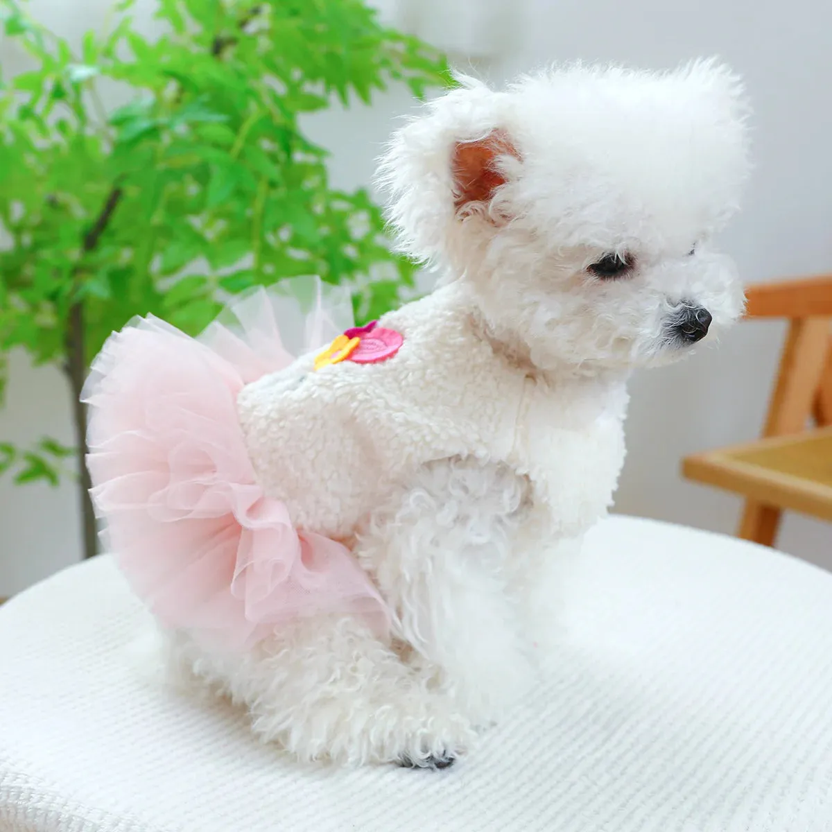 Enchanting Unicorn Elegance: White Princess Yarn Dress for Dogs - Cozy and Magical Attire for Autumn and Winter
