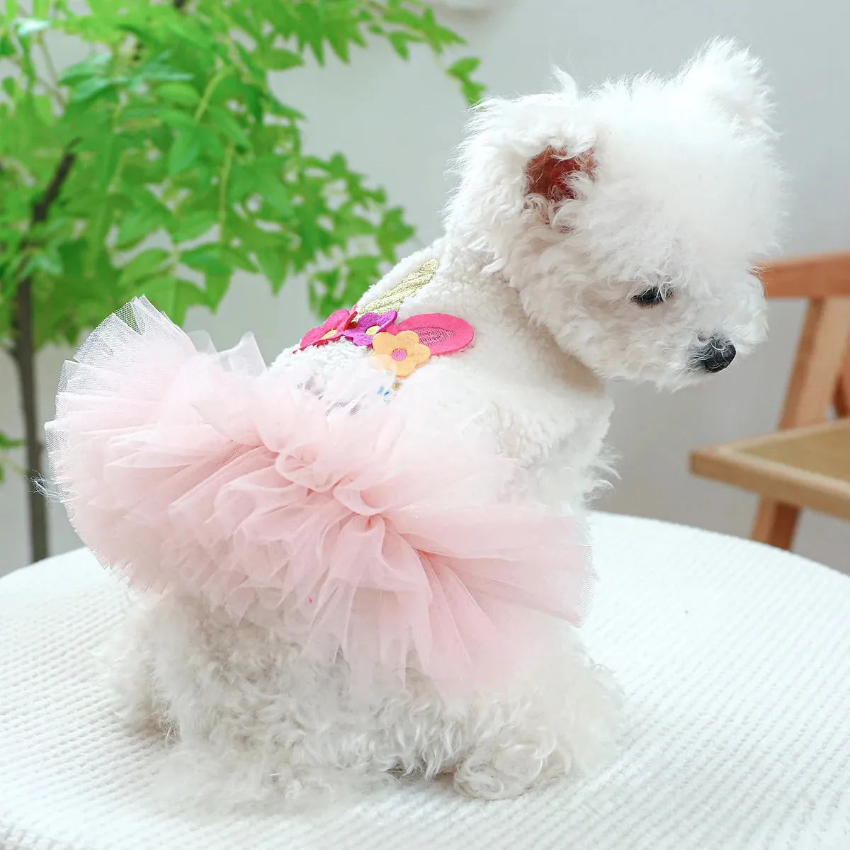 Enchanting Unicorn Elegance: White Princess Yarn Dress for Dogs - Cozy and Magical Attire for Autumn and Winter
