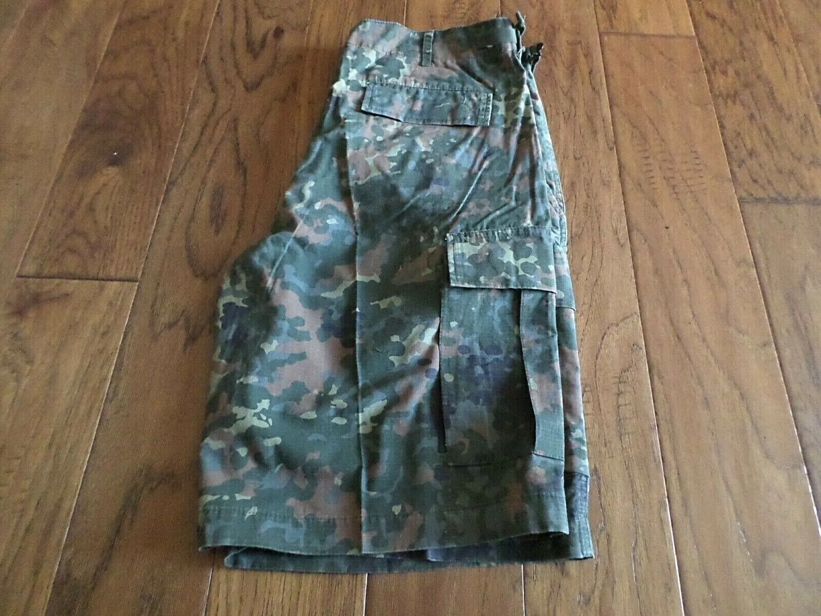 GERMAN FLECKTARN CAMOUFLAGE BDU CARGO SHORTS MILITARY STYLE 6 POCKET BUTTON FLY