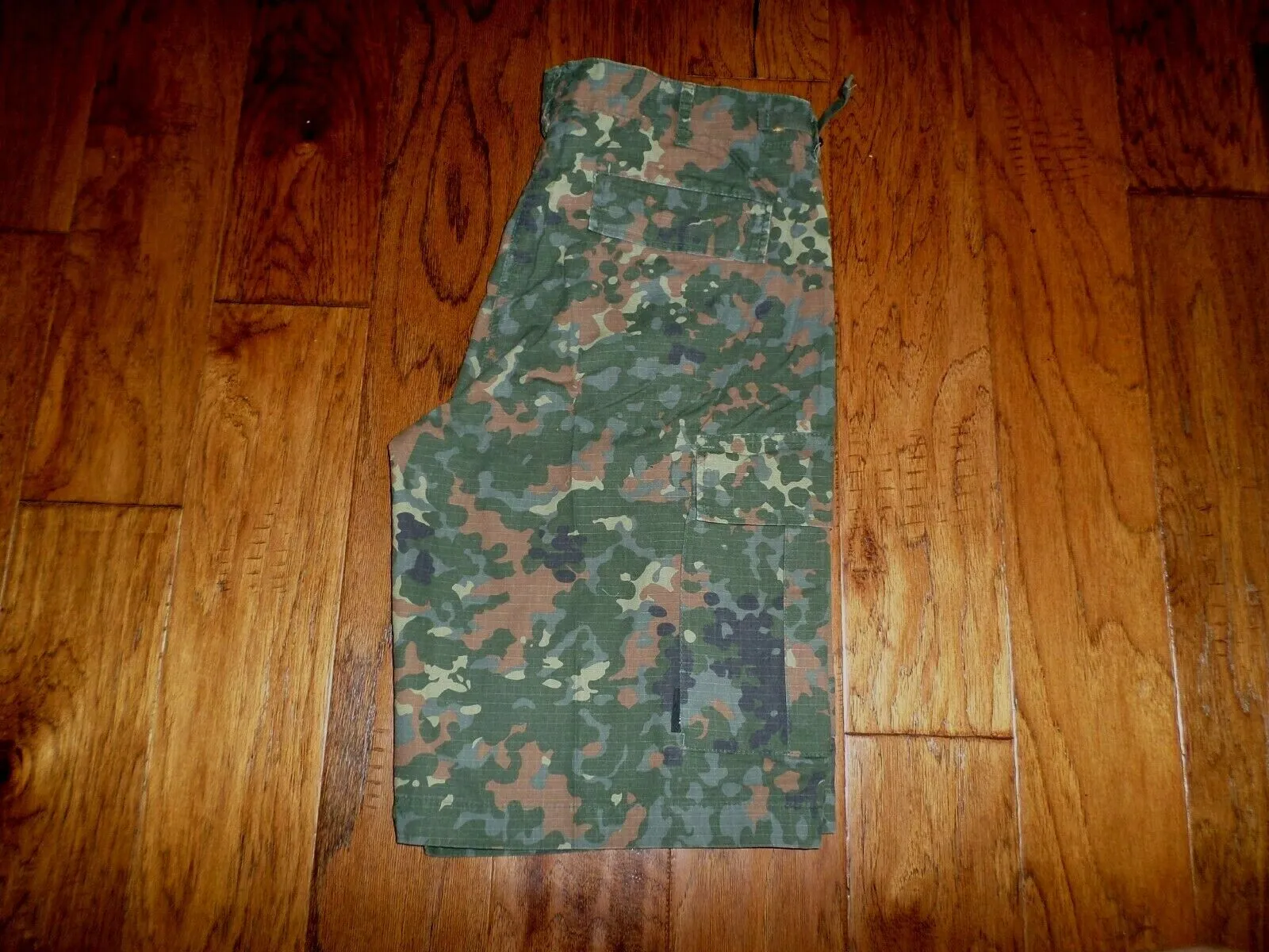 GERMAN FLECKTARN CAMOUFLAGE BDU CARGO SHORTS MILITARY STYLE 6 POCKET BUTTON FLY
