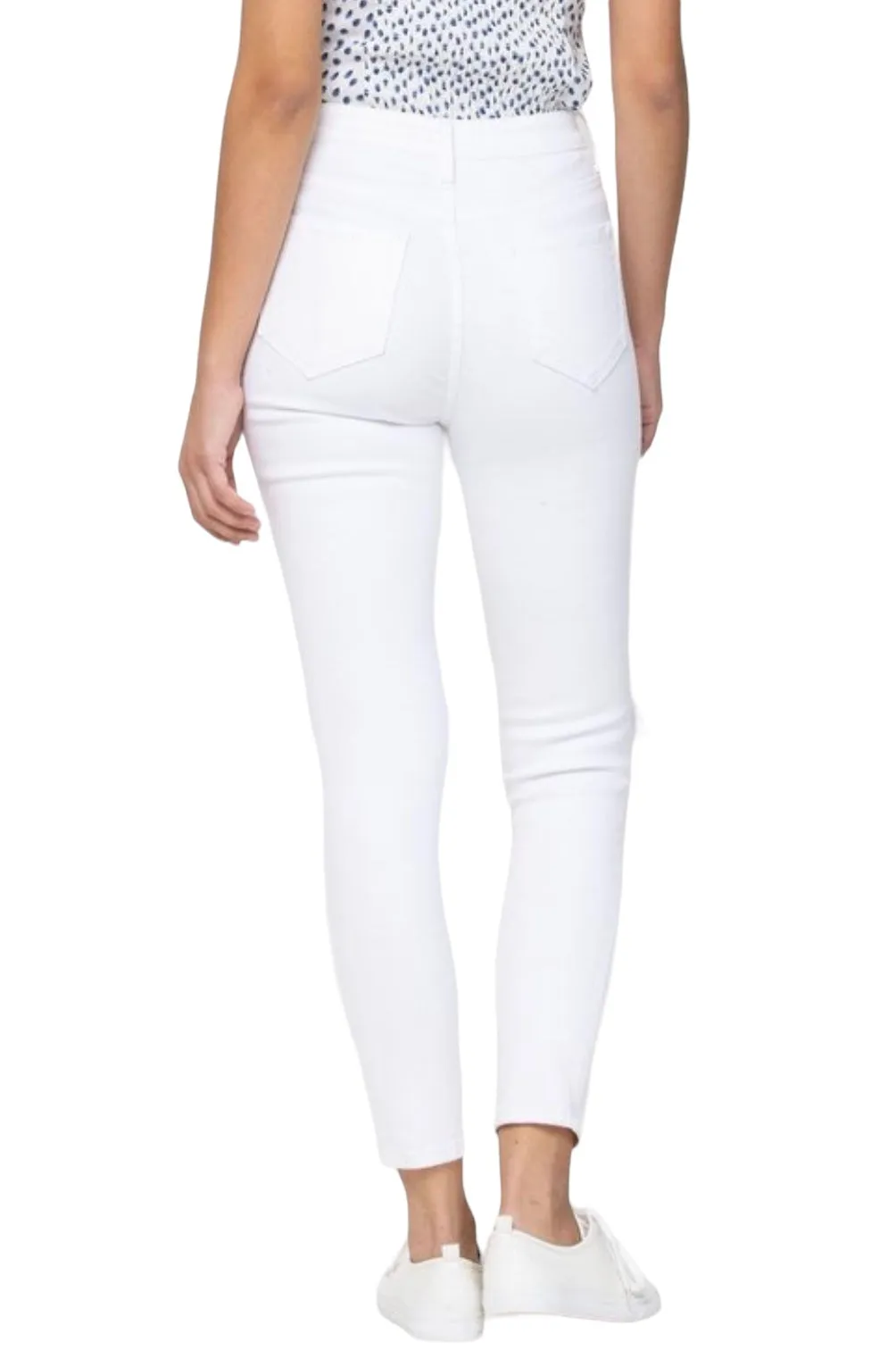 High Rise Distressed skinny Jean