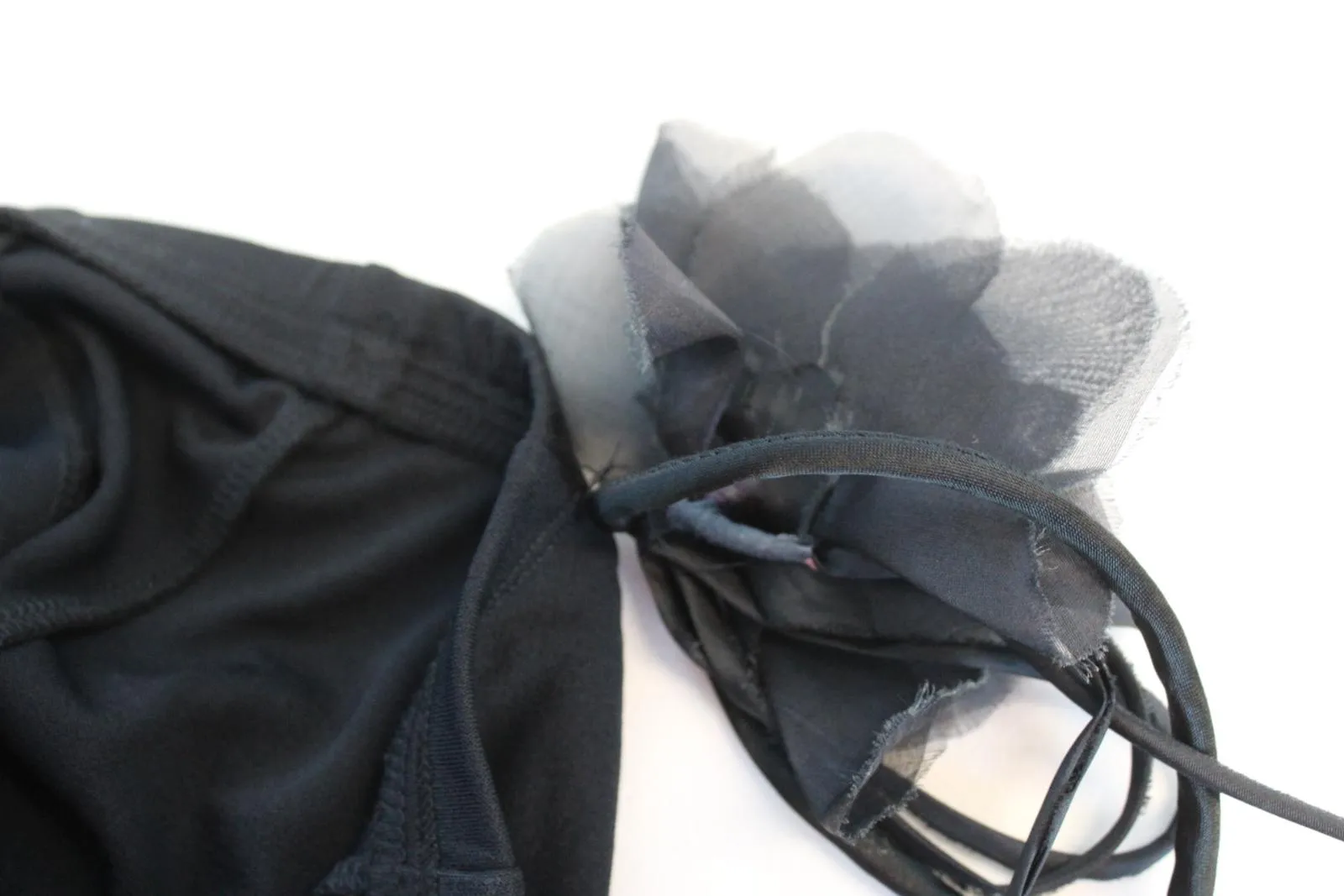JOOP Ladies Black Elastic Waist Flower Details Tie Waist A-Line Skirt UK14