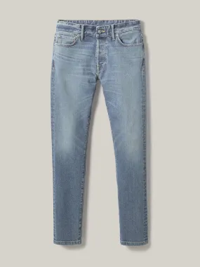 L009 Light Wash Maverick Slim Jean