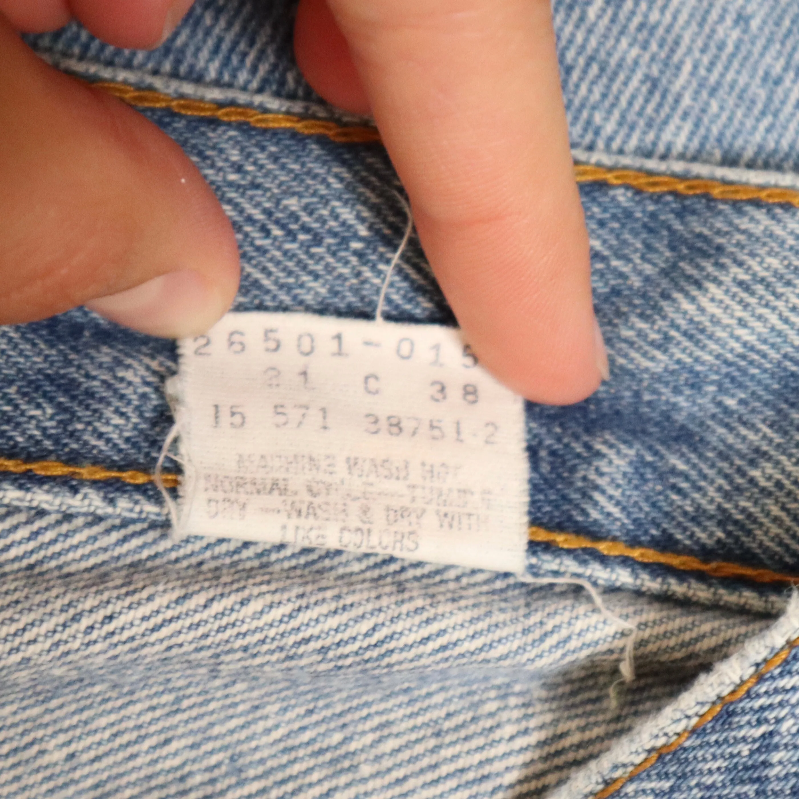 Levi's High Waisted Jeans (XS-S) 