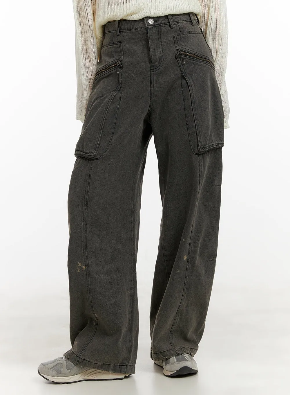 Loose Fit Cargo Jeans CY402