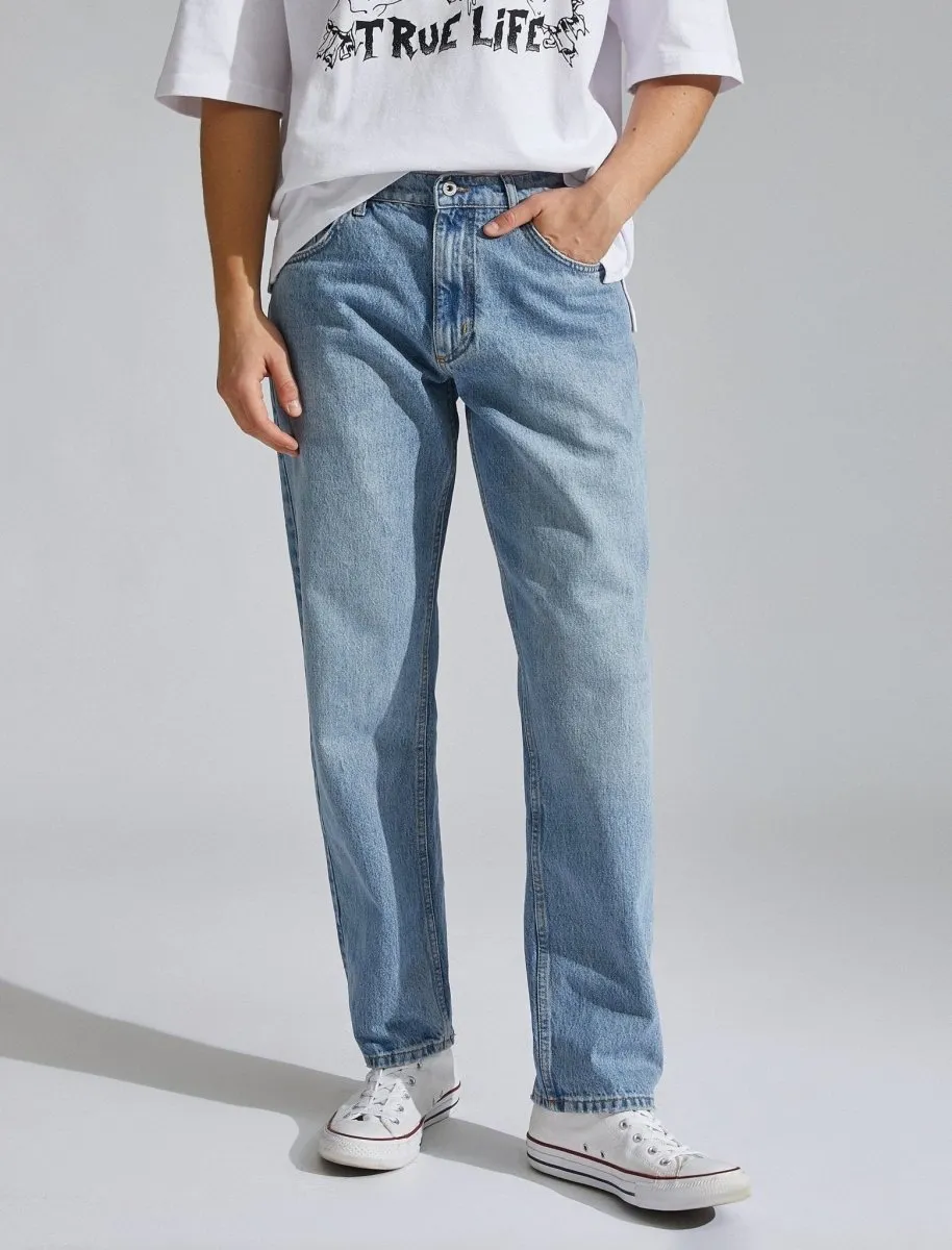 Loose Fit Jean Pants in Light Blue