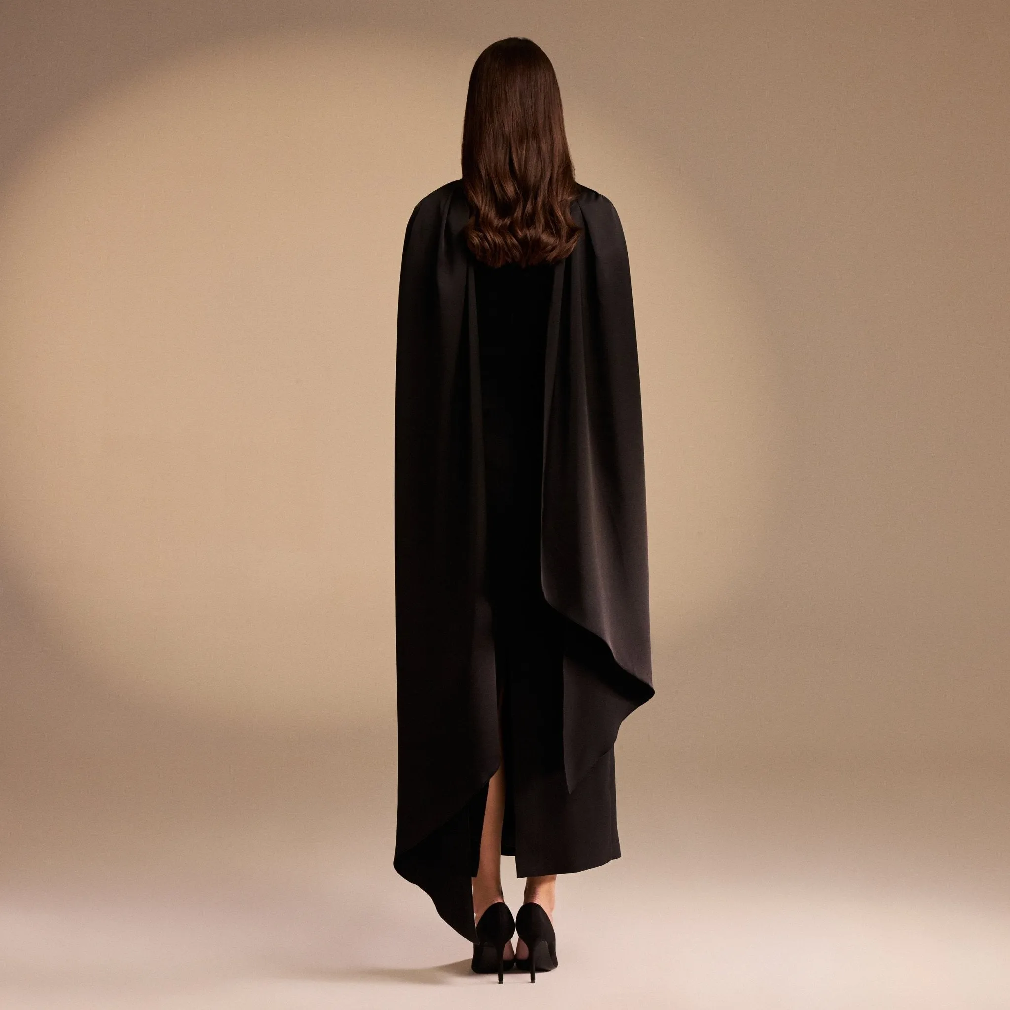 Sleeveless Crepe Maxi Dress With Scarf