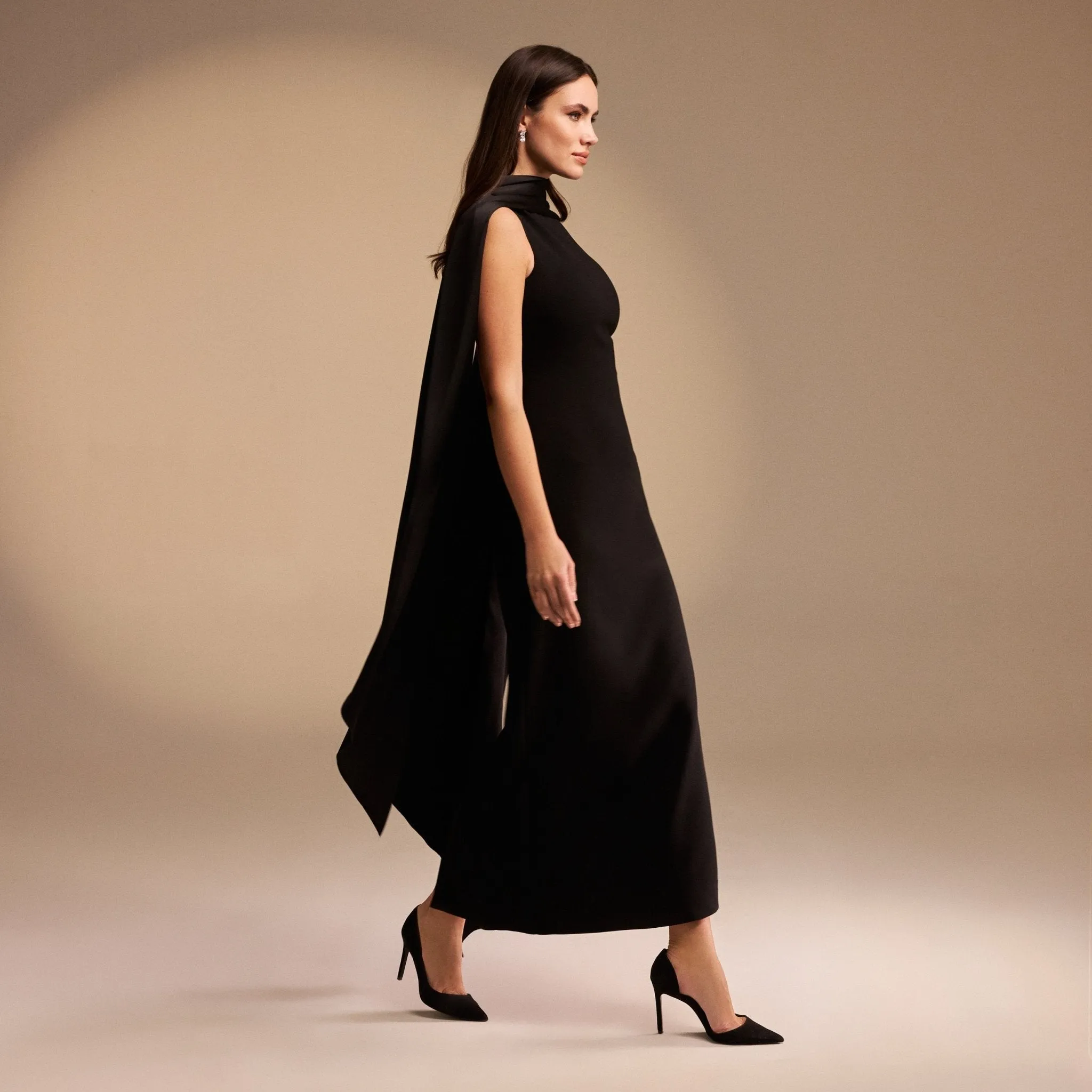 Sleeveless Crepe Maxi Dress With Scarf