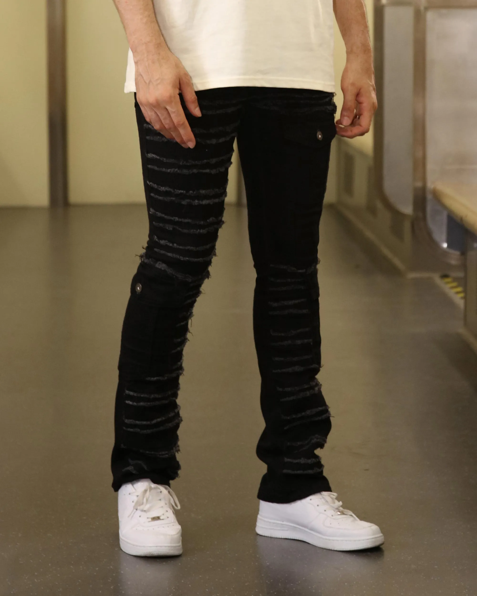 Stylish Raw edge Black Jeans with Side Pocket Detailing-Mexico Local Delivery