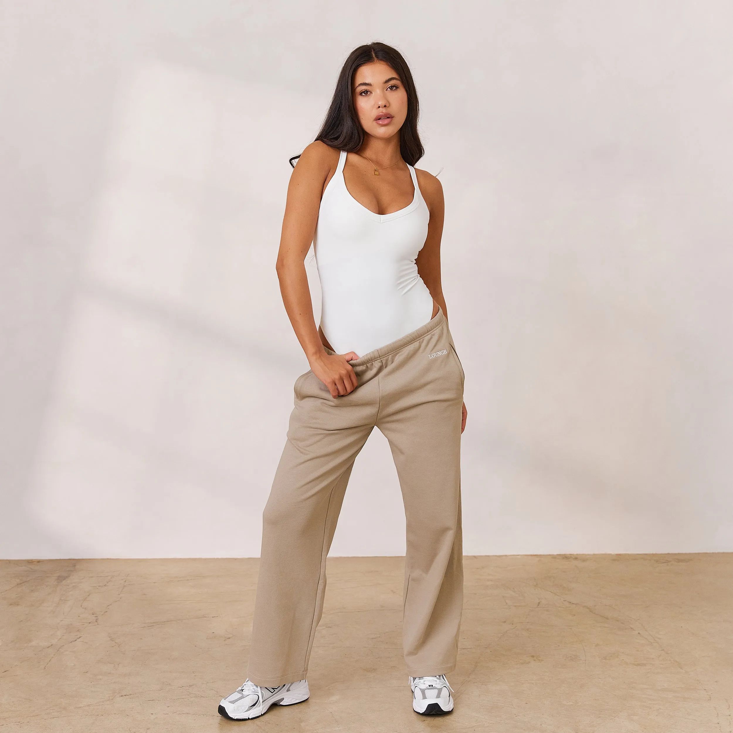Varsity Straight Leg Sweatpants - Oat