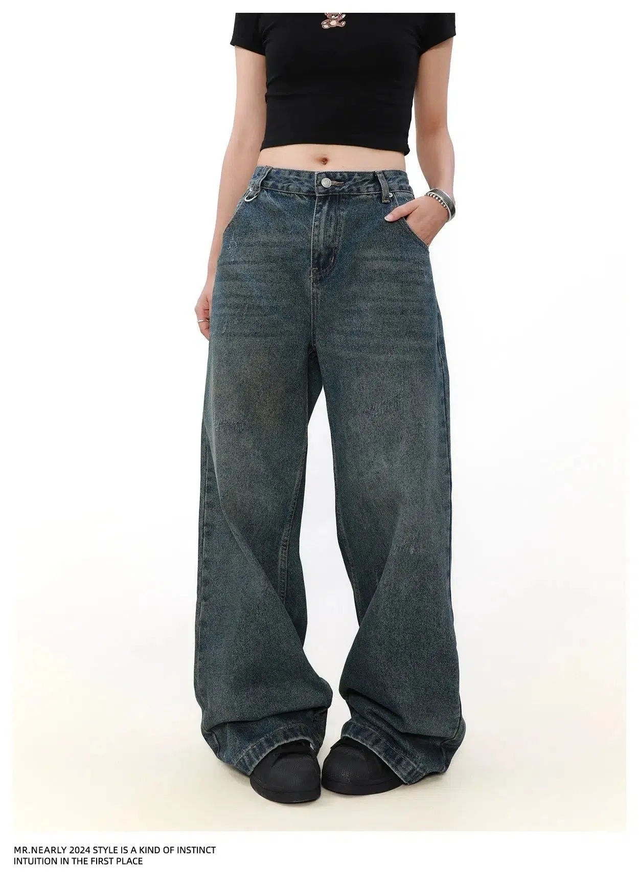 Washed Loose Fit Jeans